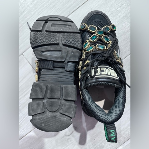 Gucci Black and Gold Sneakers with Green Accents - Picture 9 of 11
